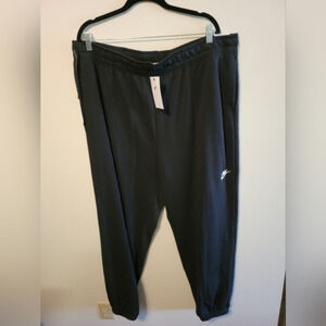 Women's Nike Sweatpants‎